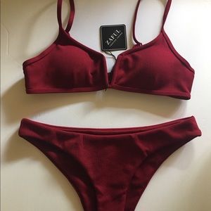 Ribbed V Wired Bikini